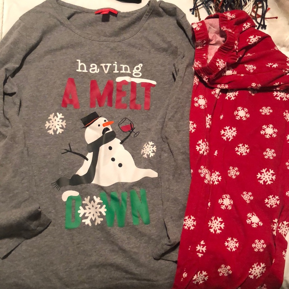 Macy’s Winter Pajama set (women’s M)